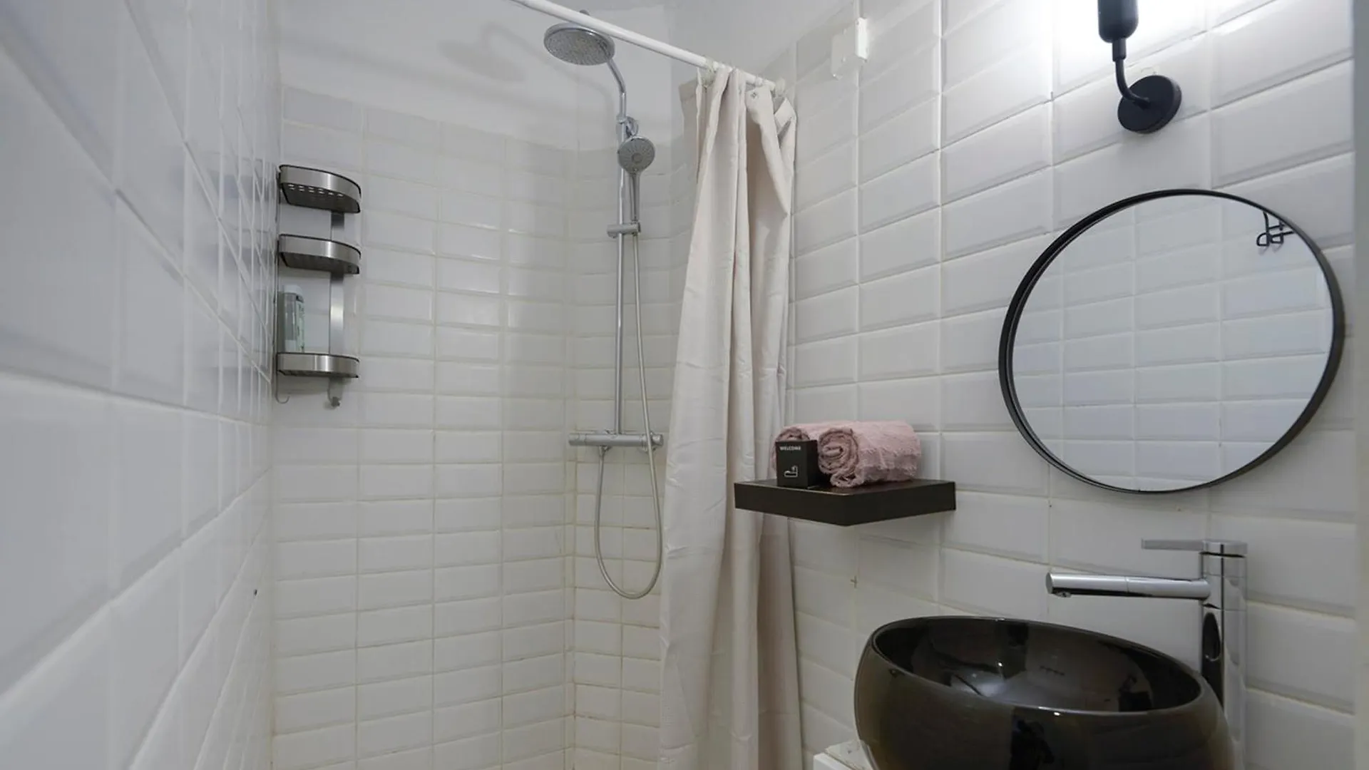 Charming T2 In The Heart Of The Old Port Apartment Marseille 0*,  France