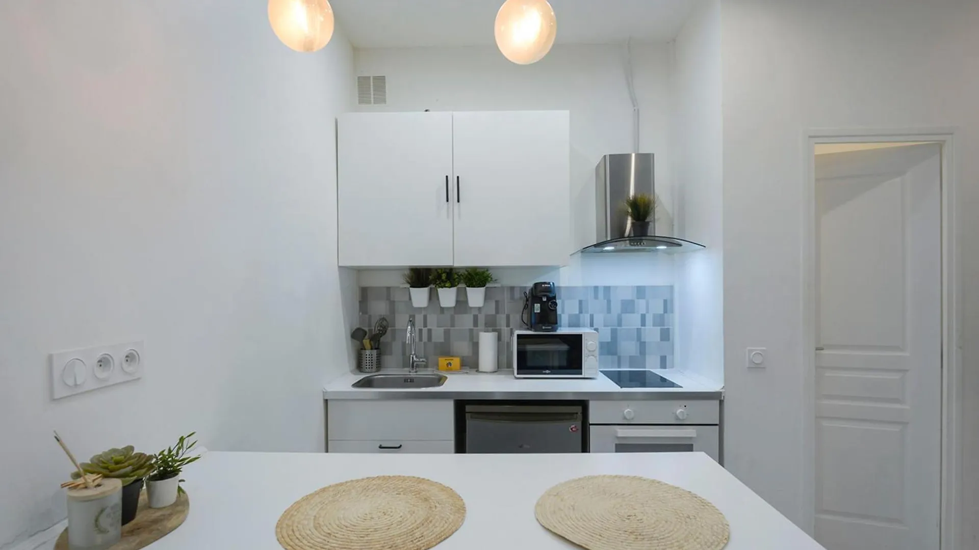 Charming T2 In The Heart Of The Old Port Apartment Marseille